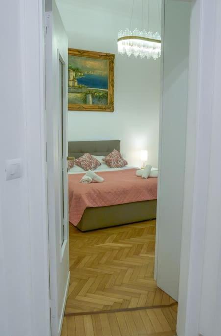 Citylife Brand New Luxury Art Appartement *